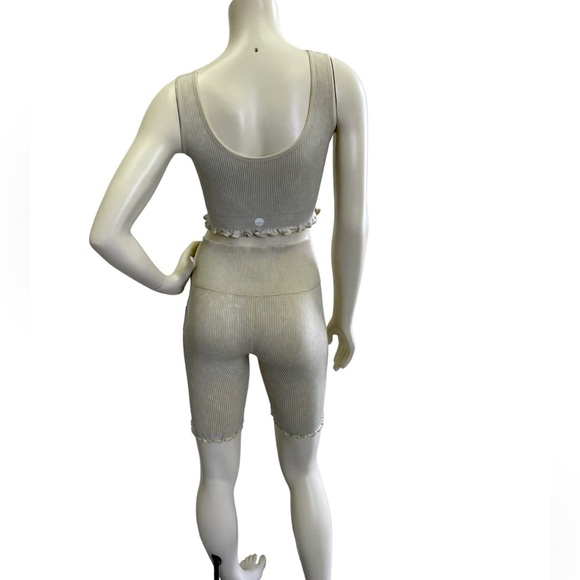 NWT • Ruffle Set - Seamless Bra and Short - Picture 3 of 16